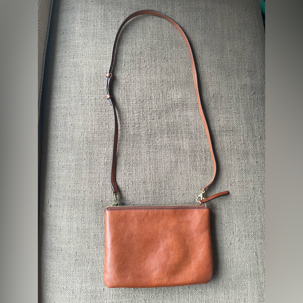 FOSSIL Devon leather crossbody bag/ clutch